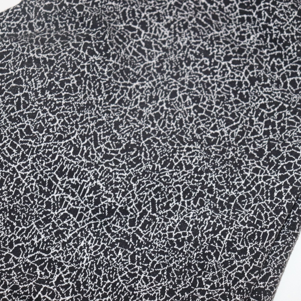 RARE Lululemon Wunder Under Leggings 28" size 8 - Picture 5 of 5